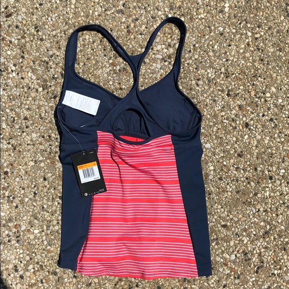 Nike workout top with built in bra. Navy. Small - Picture 2 of 3